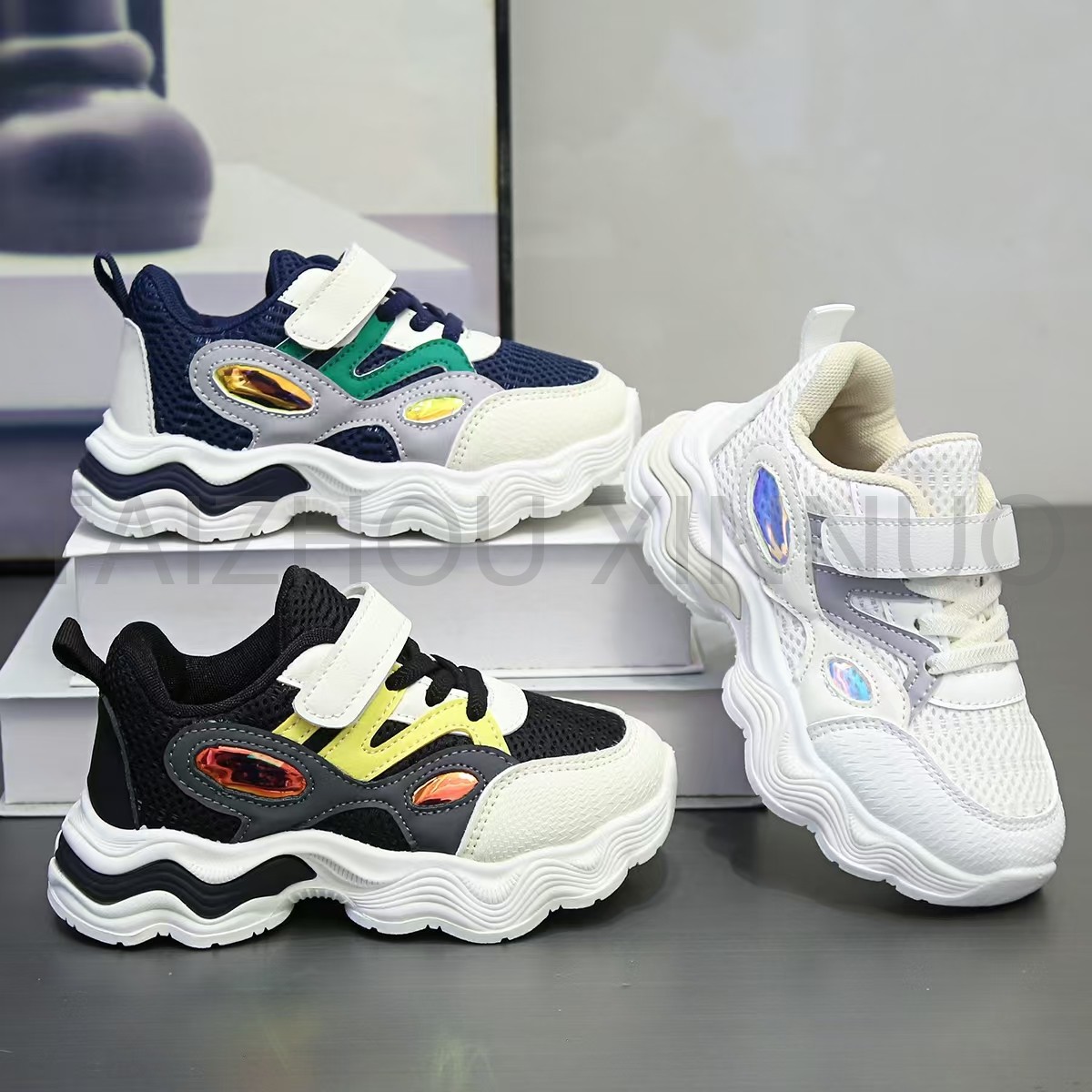 FASHION INLECTION KIDS SNEAKERS XN K40