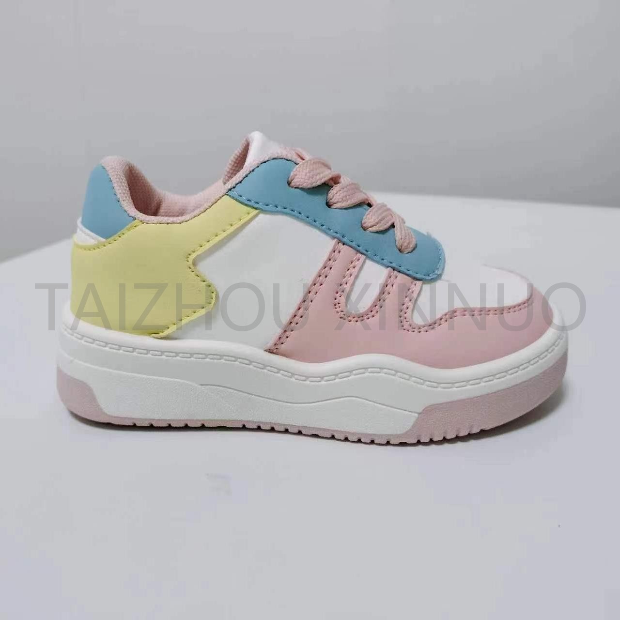 FASHION INLECTION KIDS SNEAKERS XN K67