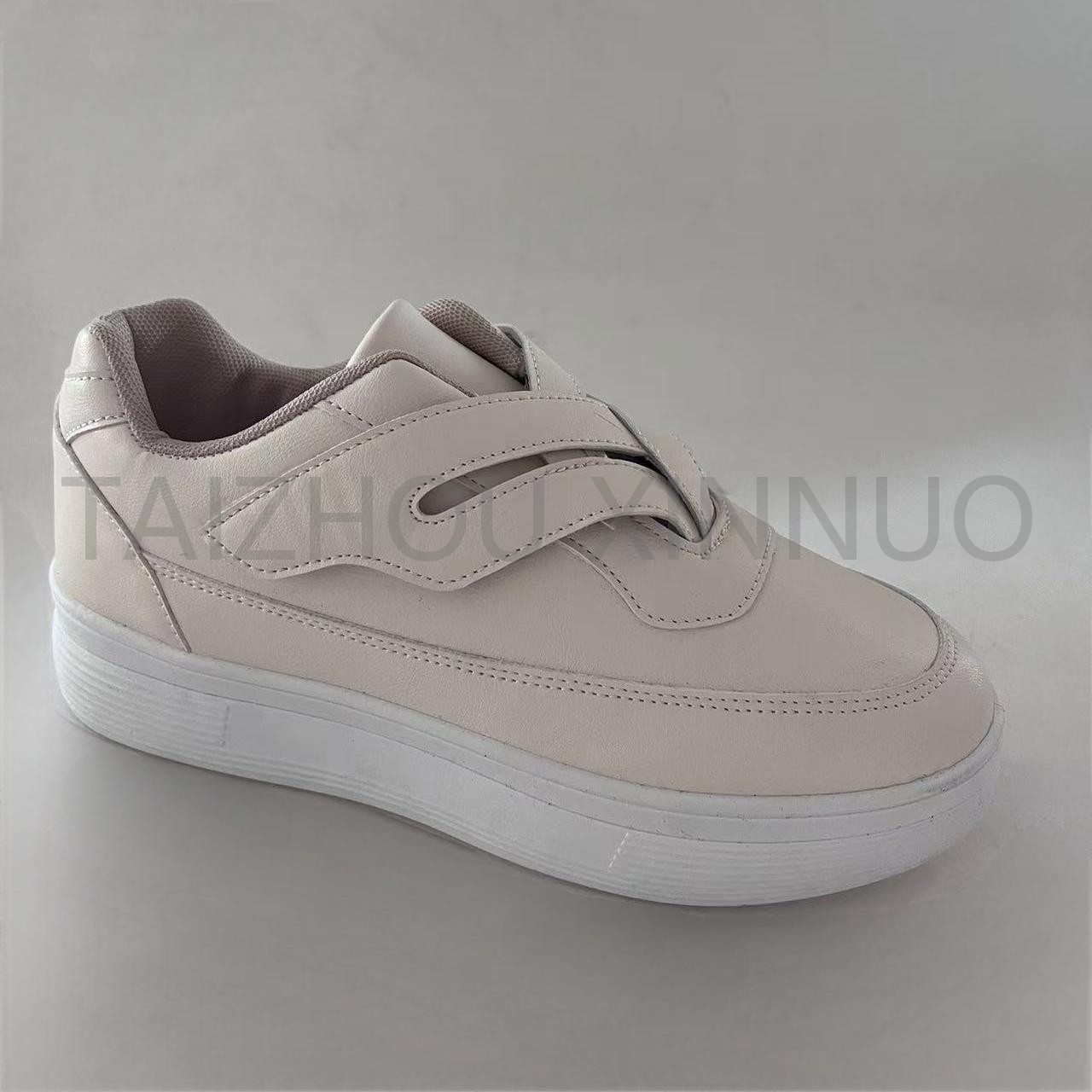 FOR WOMEN FASHION  LADIES SNEAKERS XN-W122